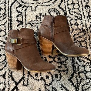 Francesca’s brown booties